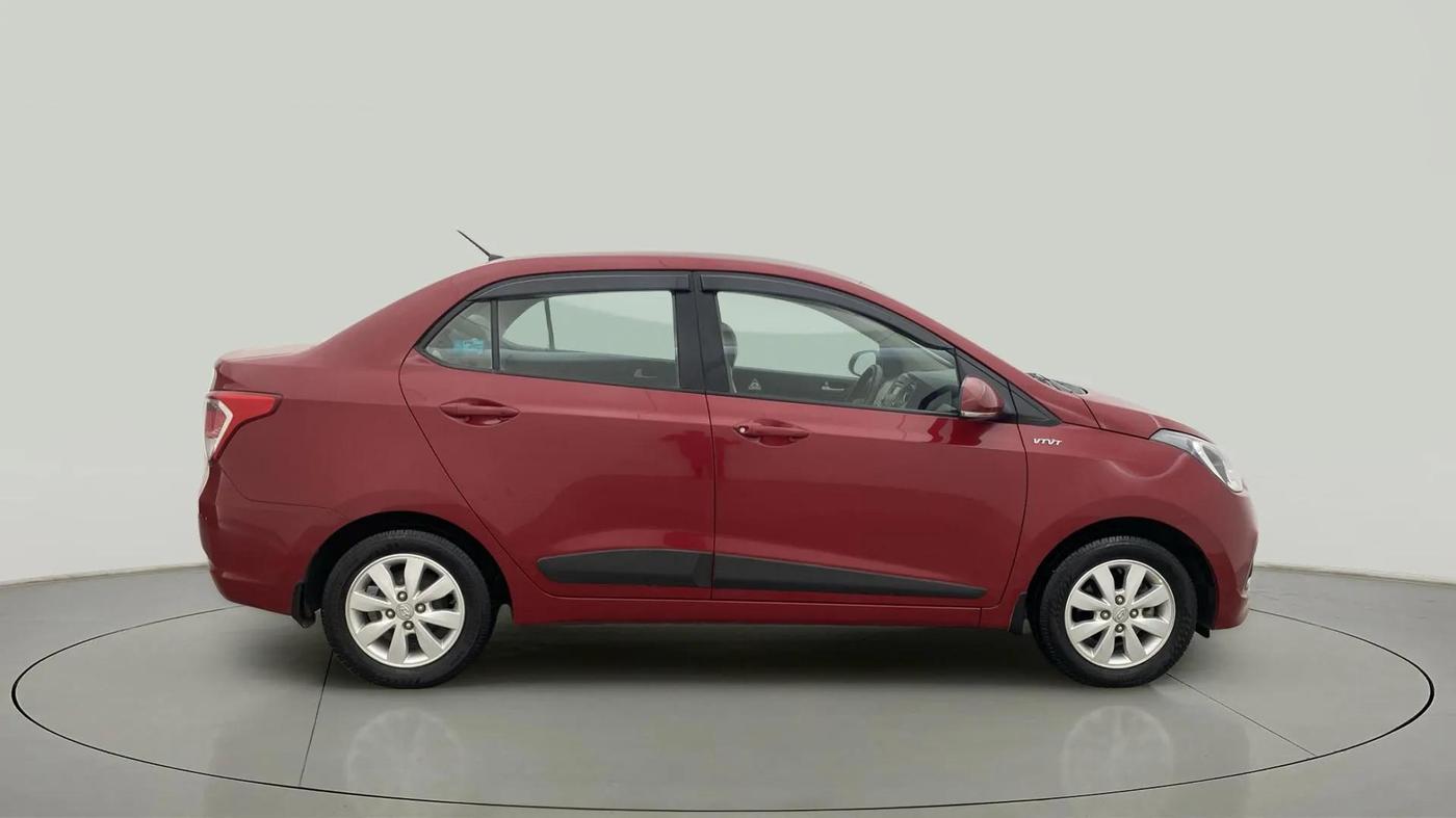 2014 Hyundai Xcent S (O) 1.2, Petrol, Manual, 46,931 km, Right Side View