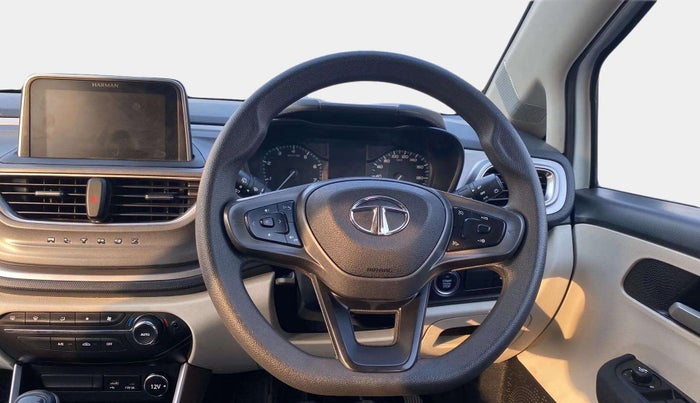 2023 Tata ALTROZ XZ DIESEL, Diesel, Manual, 31,754 km, Steering Wheel Close Up