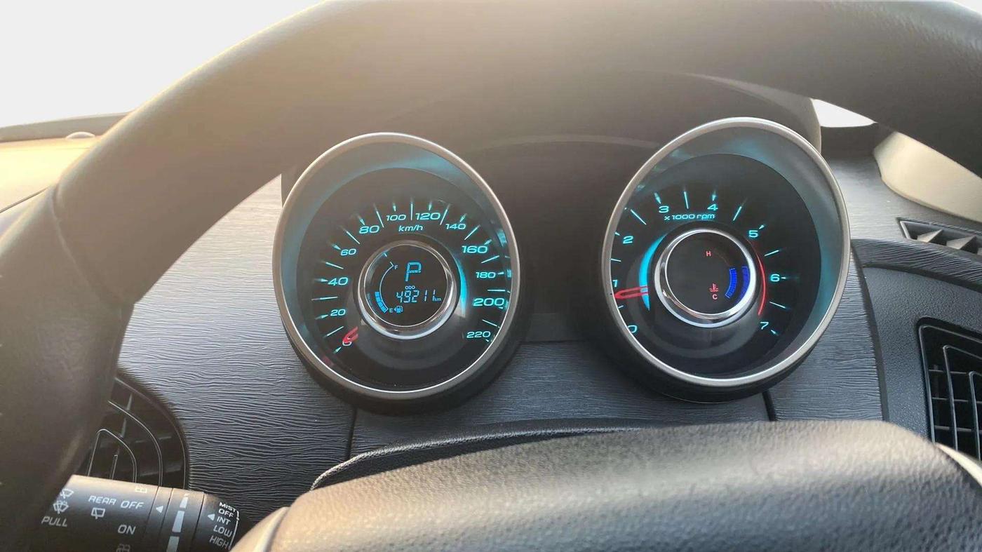 2018 Mahindra XUV500 W7 AT, Diesel, Automatic, 49,203 km, Odometer Image
