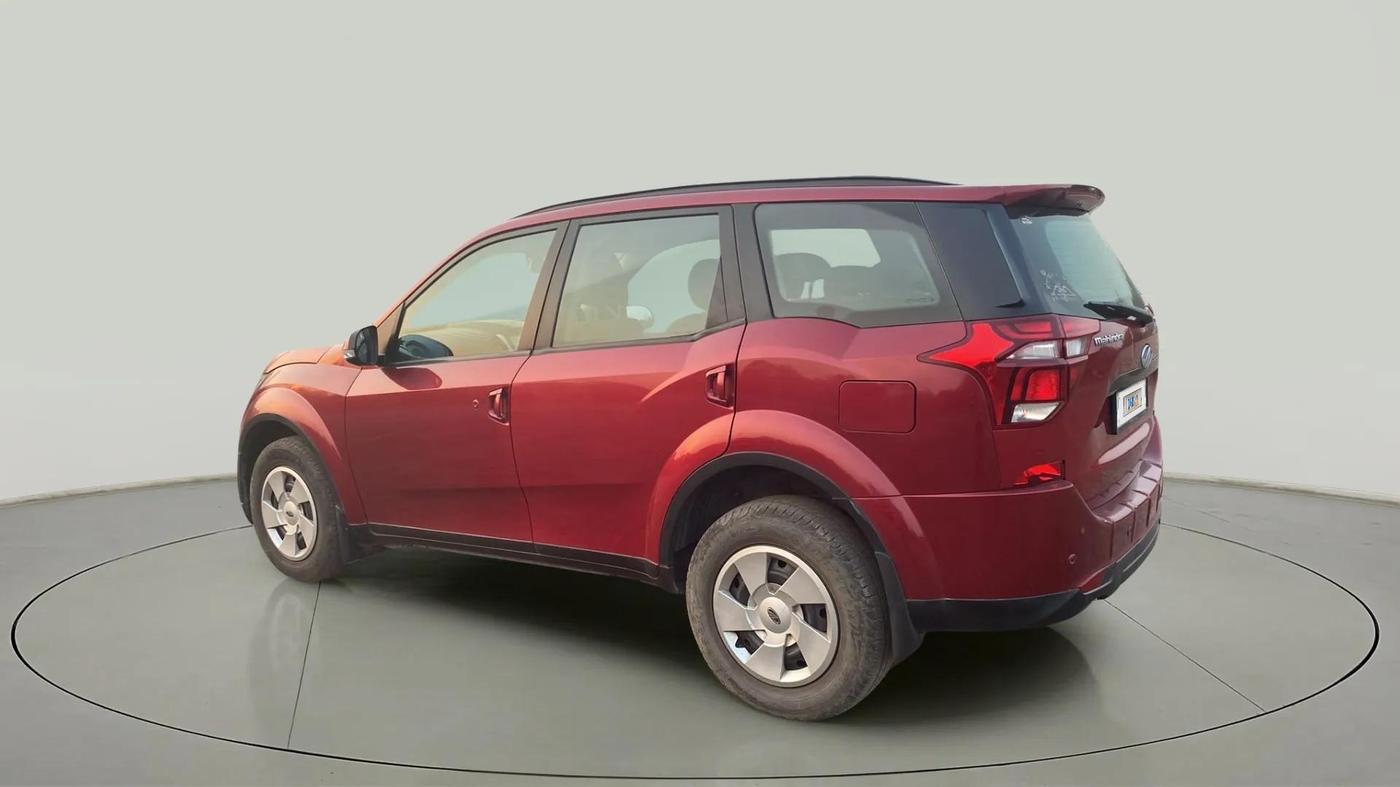2018 Mahindra XUV500 W7 AT, Diesel, Automatic, 49,203 km, Left Back Diagonal