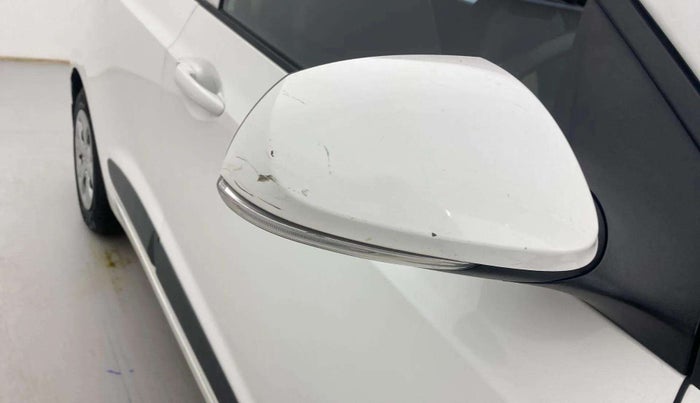 2019 Hyundai Grand i10 SPORTZ 1.2 KAPPA VTVT, Petrol, Manual, 67,352 km, Right rear-view mirror - Minor scratches