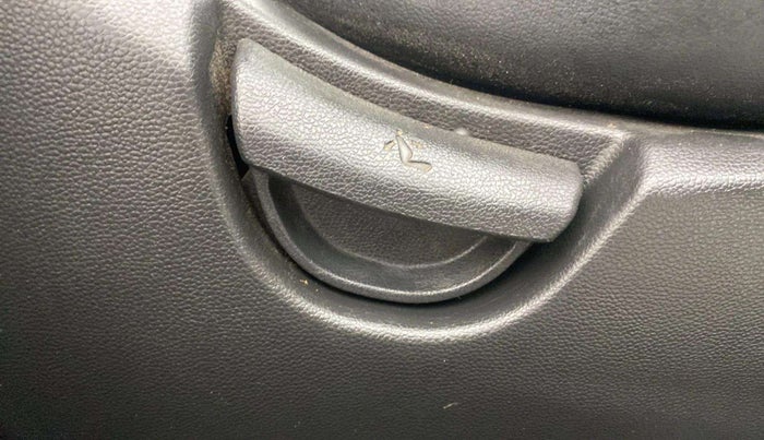 2019 Hyundai Grand i10 SPORTZ 1.2 KAPPA VTVT, Petrol, Manual, 67,352 km, Driver Side Adjustment Panel