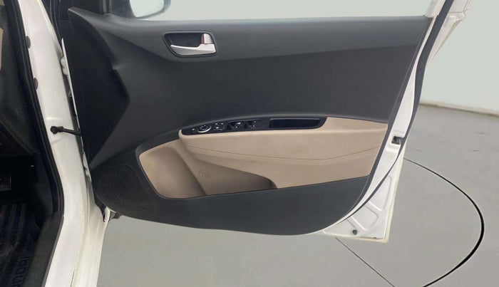 2019 Hyundai Grand i10 SPORTZ 1.2 KAPPA VTVT, Petrol, Manual, 67,352 km, Driver Side Door Panels Control
