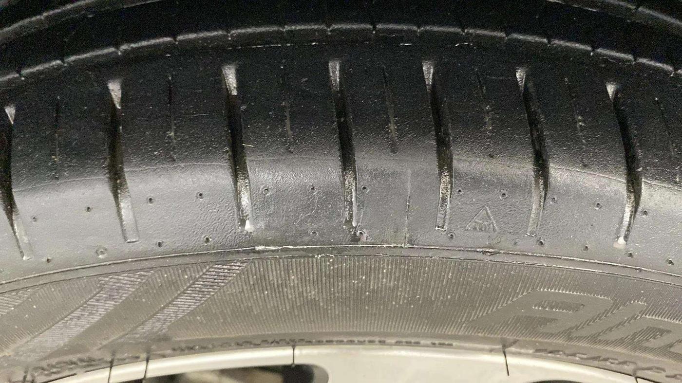 2021 Maruti Baleno ZETA CVT PETROL 1.2, Petrol, Automatic, 30,809 km, Left Rear Tyre Tread