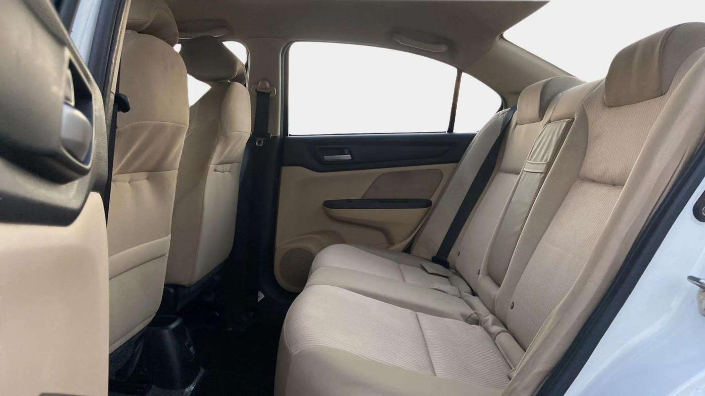 2023 Honda Amaze 1.2L I-VTEC S, Petrol, Manual, 8,918 km, Right Side Rear Door Cabin