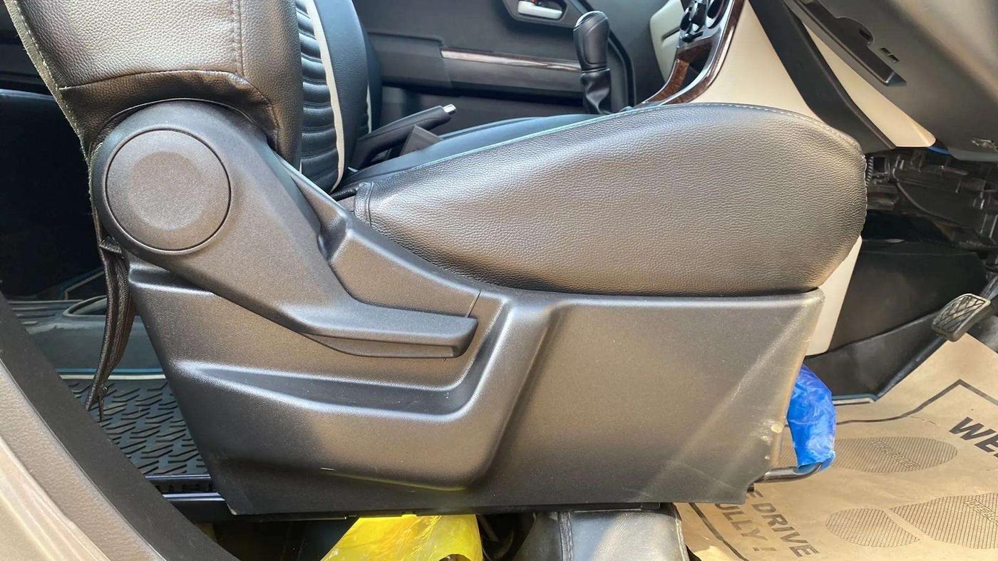 2024 Maruti New Wagon-R ZXI PLUS 1.2, Petrol, Manual, 12,453 km, Driver Side Adjustment Panel