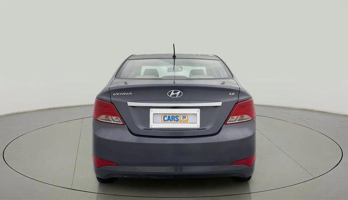 2015 Hyundai Verna FLUIDIC 4S 1.6 VTVT S(O), Petrol, Manual, 48,476 km, Back/Rear