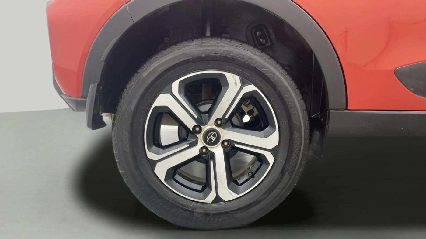2022 Tata NEXON XZ PLUS PETROL, Petrol, Manual, 19,300 km, Right Rear Wheel