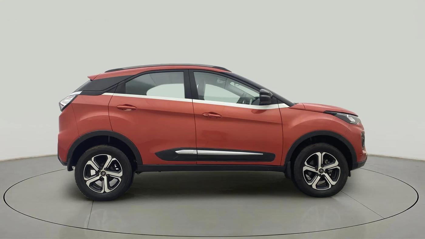 2022 Tata NEXON XZ PLUS PETROL, Petrol, Manual, 19,300 km, Right Side View