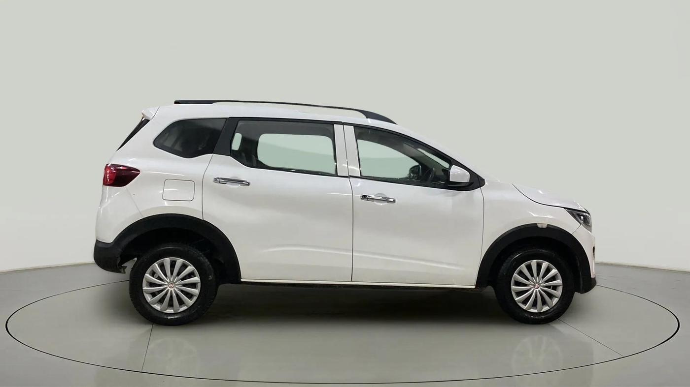 2021 Renault TRIBER RXE MT, Petrol, Manual, 71,177 km, Right Side View