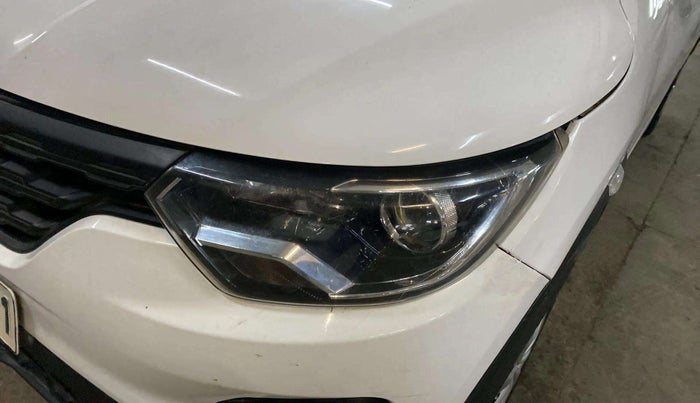 2021 Renault TRIBER RXE MT, Petrol, Manual, 71,124 km, Left headlight - Clamp has minor damage