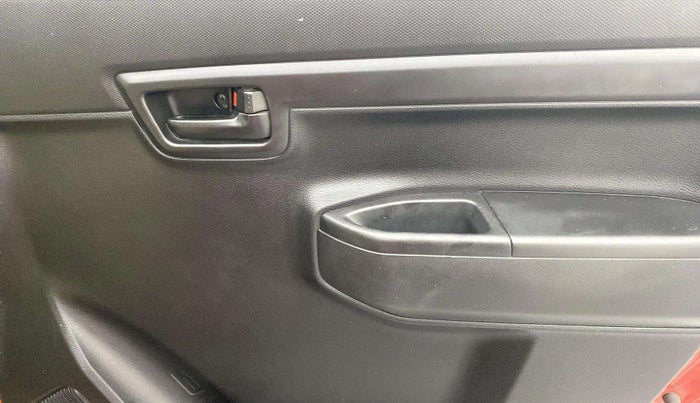 2023 Maruti S PRESSO VXI+, Petrol, Manual, 13,134 km, Driver Side Door Panels Control