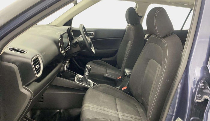 2019 Hyundai VENUE SX 1.0 TURBO, Petrol, Manual, 22,525 km, Right Side Front Door Cabin