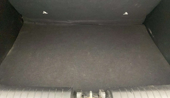 2019 Hyundai VENUE SX 1.0 TURBO, Petrol, Manual, 22,525 km, Boot Inside