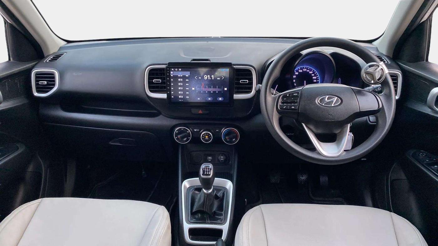 2021 Hyundai VENUE S 1.5 CRDI, Diesel, Manual, 58,279 km, Dashboard