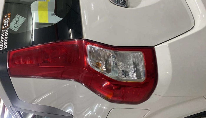 2021 Maruti New Wagon-R LXI CNG (O) 1.0, CNG, Manual, 32,387 km, Left tail light - Minor scratches