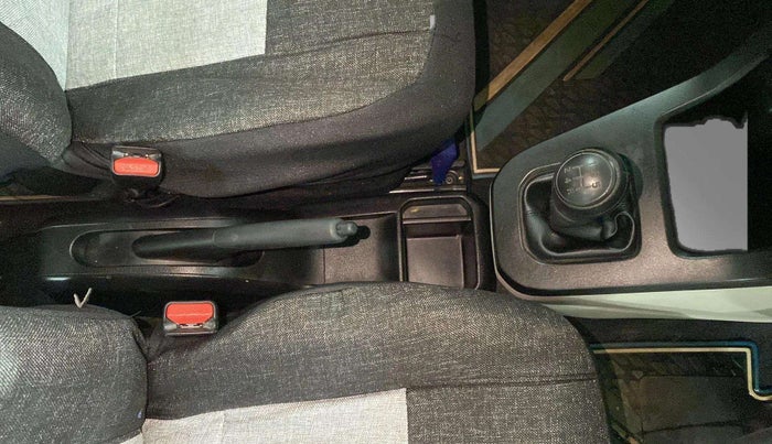 2021 Maruti New Wagon-R LXI CNG (O) 1.0, CNG, Manual, 32,387 km, Gear Lever