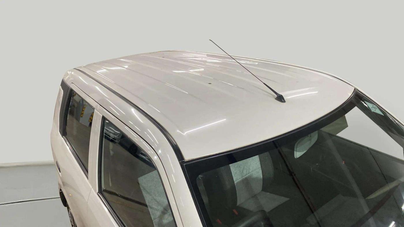 2021 Maruti New Wagon-R LXI CNG (O) 1.0, CNG, Manual, 32,387 km, Roof