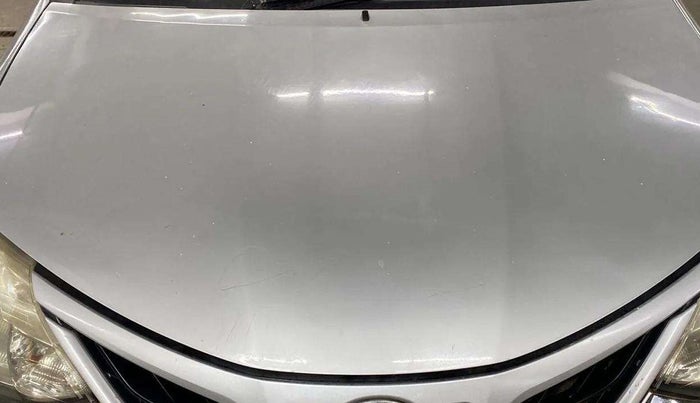 2014 Toyota Etios Liva G, Petrol, Manual, 63,636 km, Bonnet (hood) - Slightly dented