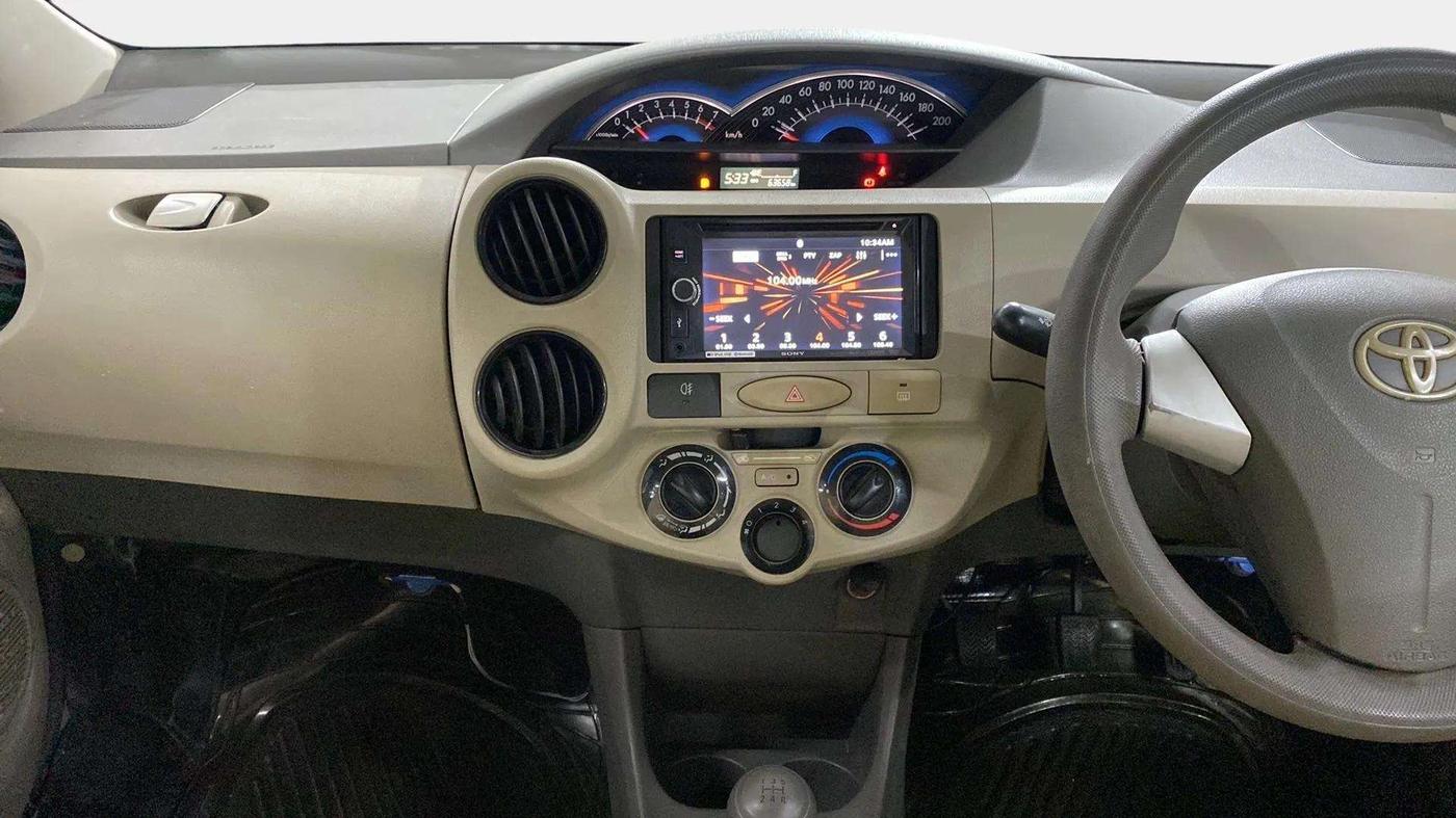 2014 Toyota Etios Liva G, Petrol, Manual, 63,701 km, Air Conditioner