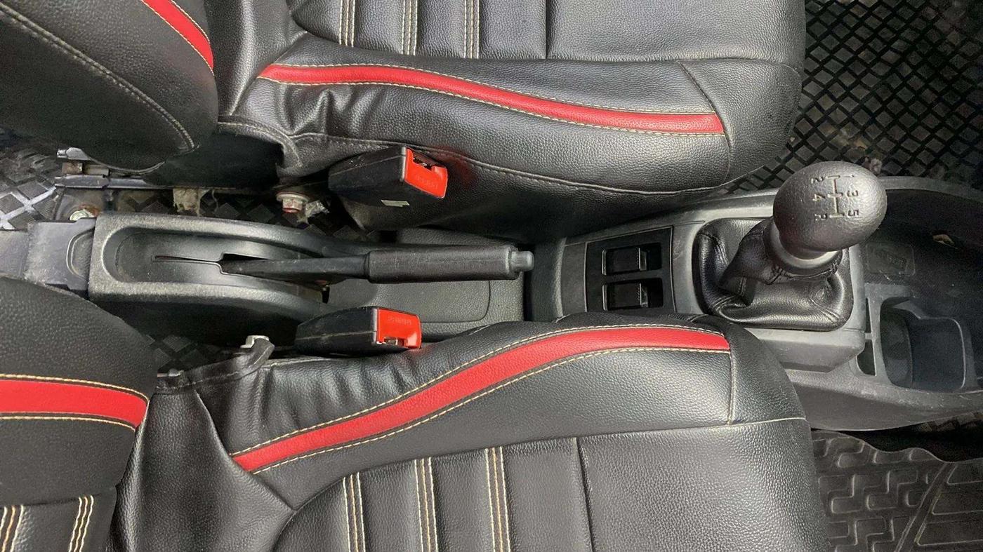 2016 Maruti Alto 800 LXI, Petrol, Manual, 18,714 km, Gear Lever