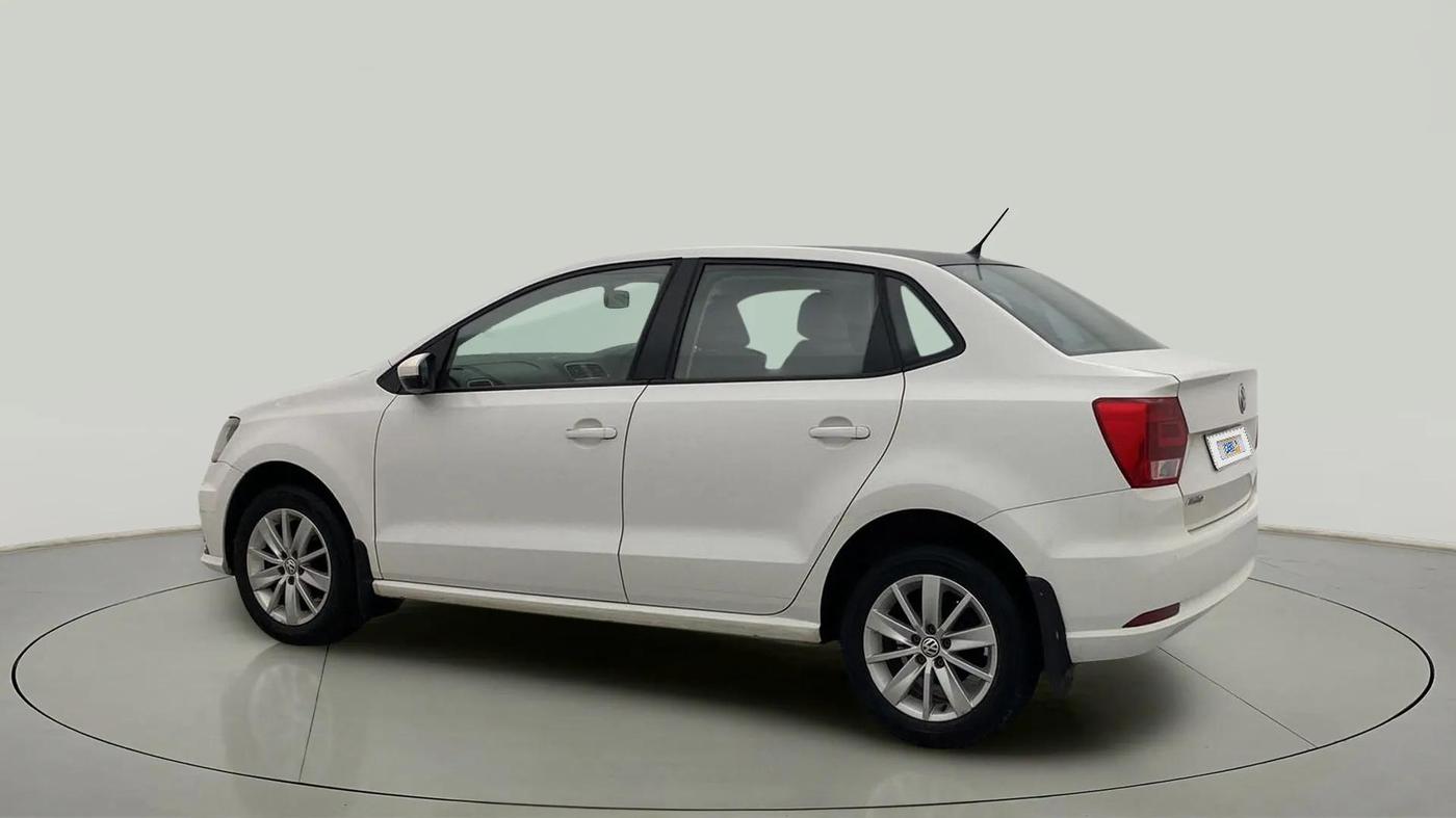 2017 Volkswagen Ameo HIGHLINE1.2L, Petrol, Manual, 44,792 km, Left Back Diagonal