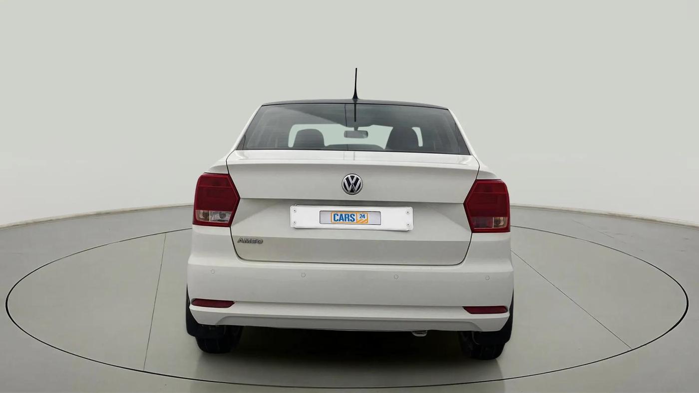 2017 Volkswagen Ameo HIGHLINE1.2L, Petrol, Manual, 44,792 km, Back/Rear