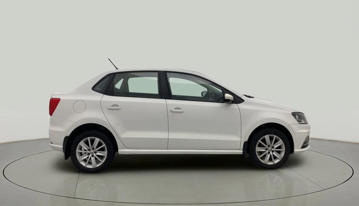 2017 Volkswagen Ameo HIGHLINE1.2L, Petrol, Manual, 44,754 km, Right Side View