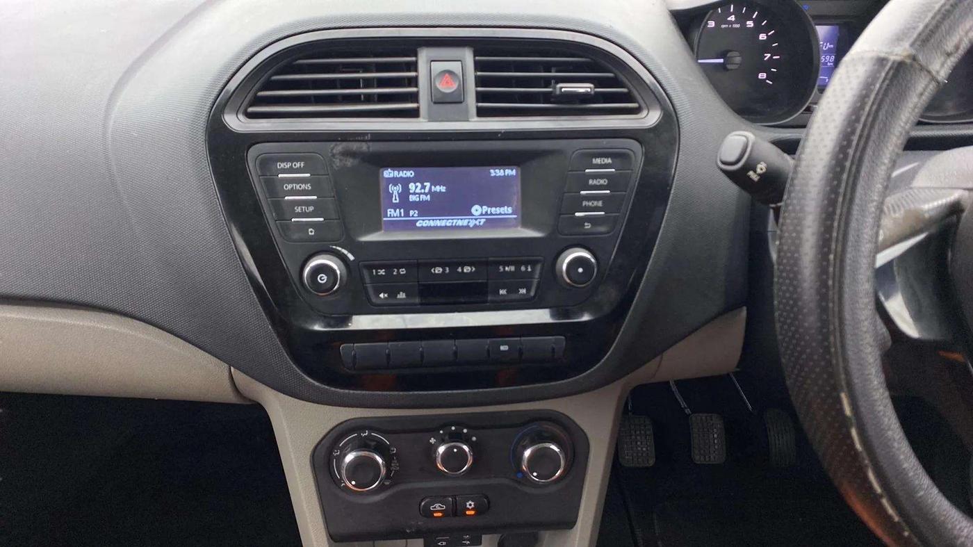 2018 Tata Tiago XT PETROL, Petrol, Manual, 53,675 km, Air Conditioner