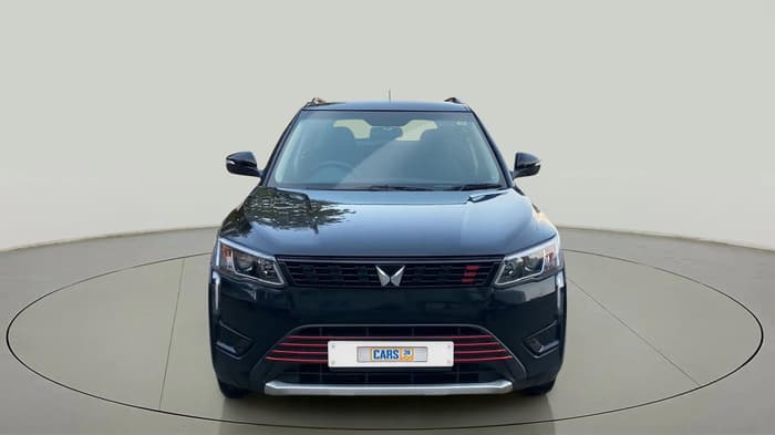2022 Mahindra XUV300 W8 1.2 PETROL, Petrol, Manual, 59,098 km, Front