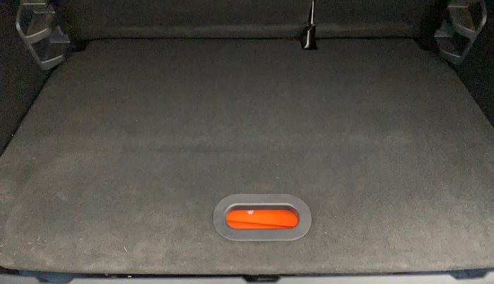 2018 Ford Ecosport TITANIUM + 1.5L PETROL AT, Petrol, Automatic, 93,998 km, Boot Inside