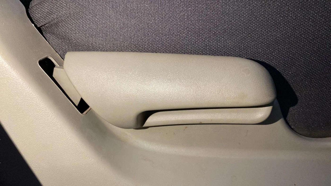 2017 Maruti Celerio VXI, Petrol, Manual, 57,280 km, Driver Side Adjustment Panel