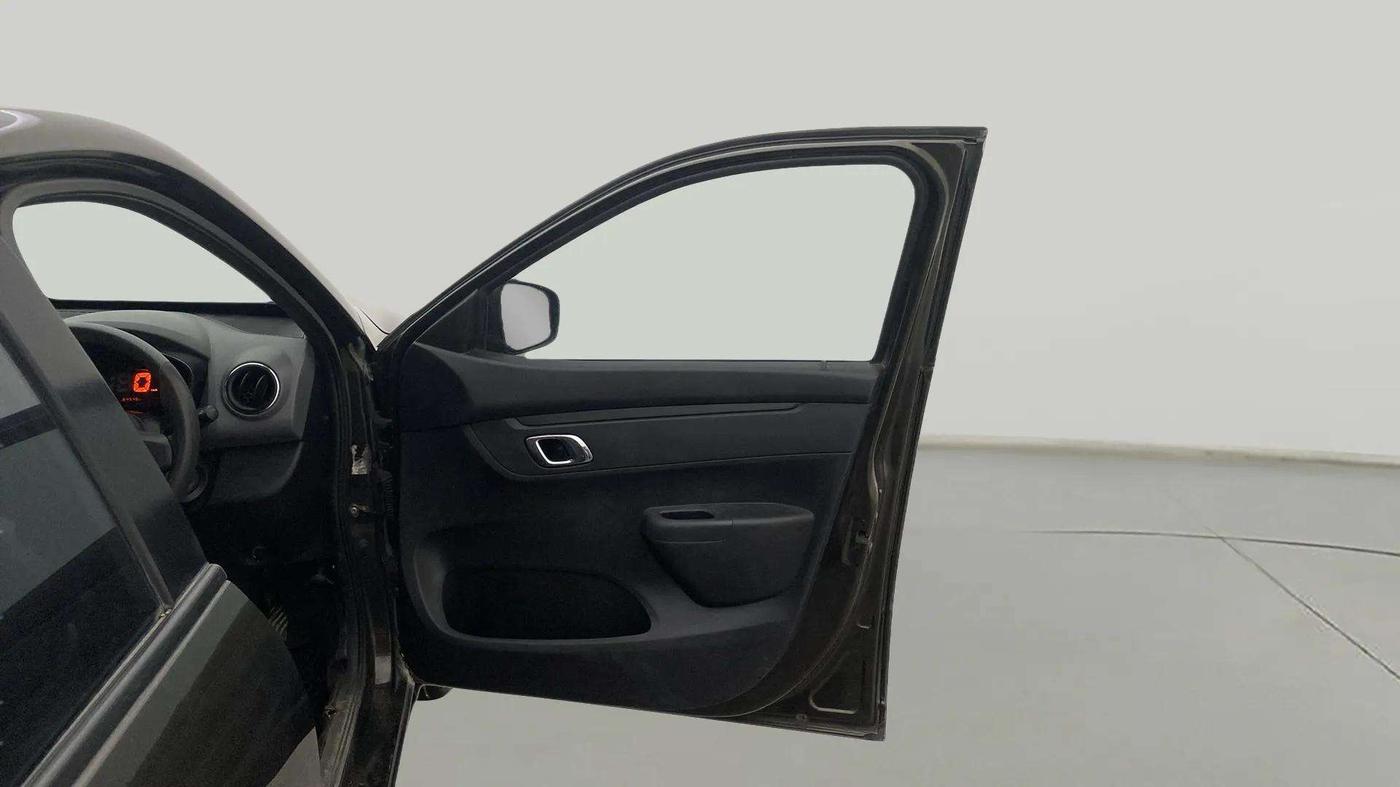 2018 Renault Kwid RXT 0.8 (O), Petrol, Manual, 64,548 km, RHS Front Door