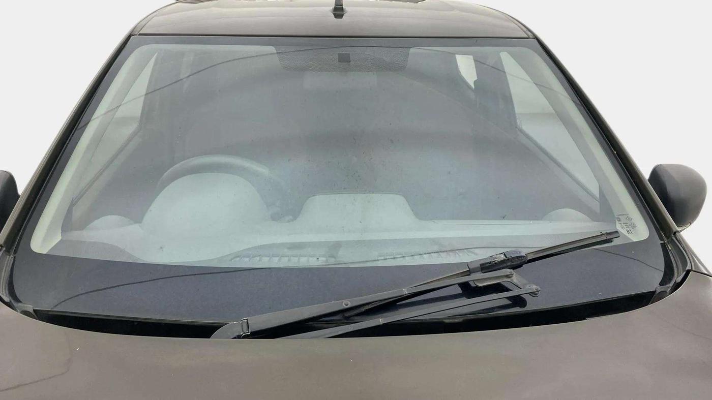 2018 Renault Kwid RXT 0.8 (O), Petrol, Manual, 64,548 km, Front Windshield
