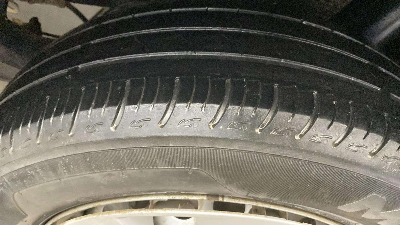 2021 Maruti Baleno SIGMA PETROL 1.2, Petrol, Manual, 33,251 km, Right Rear Tyre Tread