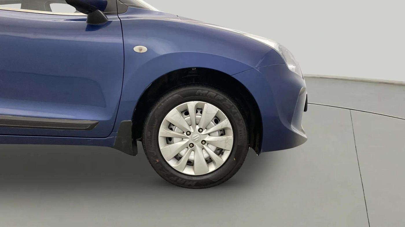 2021 Maruti Baleno SIGMA PETROL 1.2, Petrol, Manual, 33,251 km, Right Front Wheel