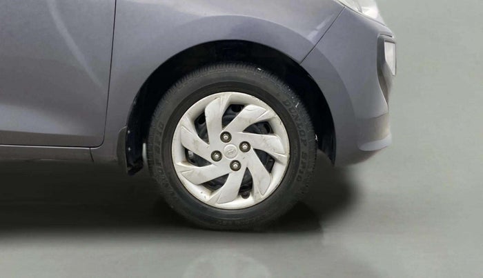 2019 Hyundai NEW SANTRO SPORTZ CNG, CNG, Manual, 69,427 km, Right Front Wheel