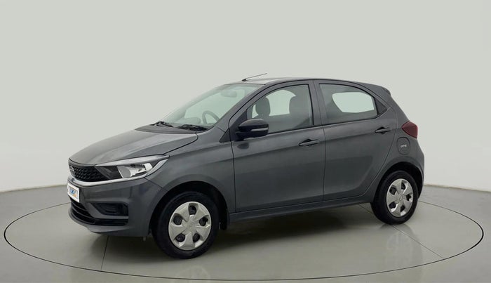 2023 Tata Tiago XT (O) PETROL, Petrol, Manual, 18,005 km, Left Front Diagonal