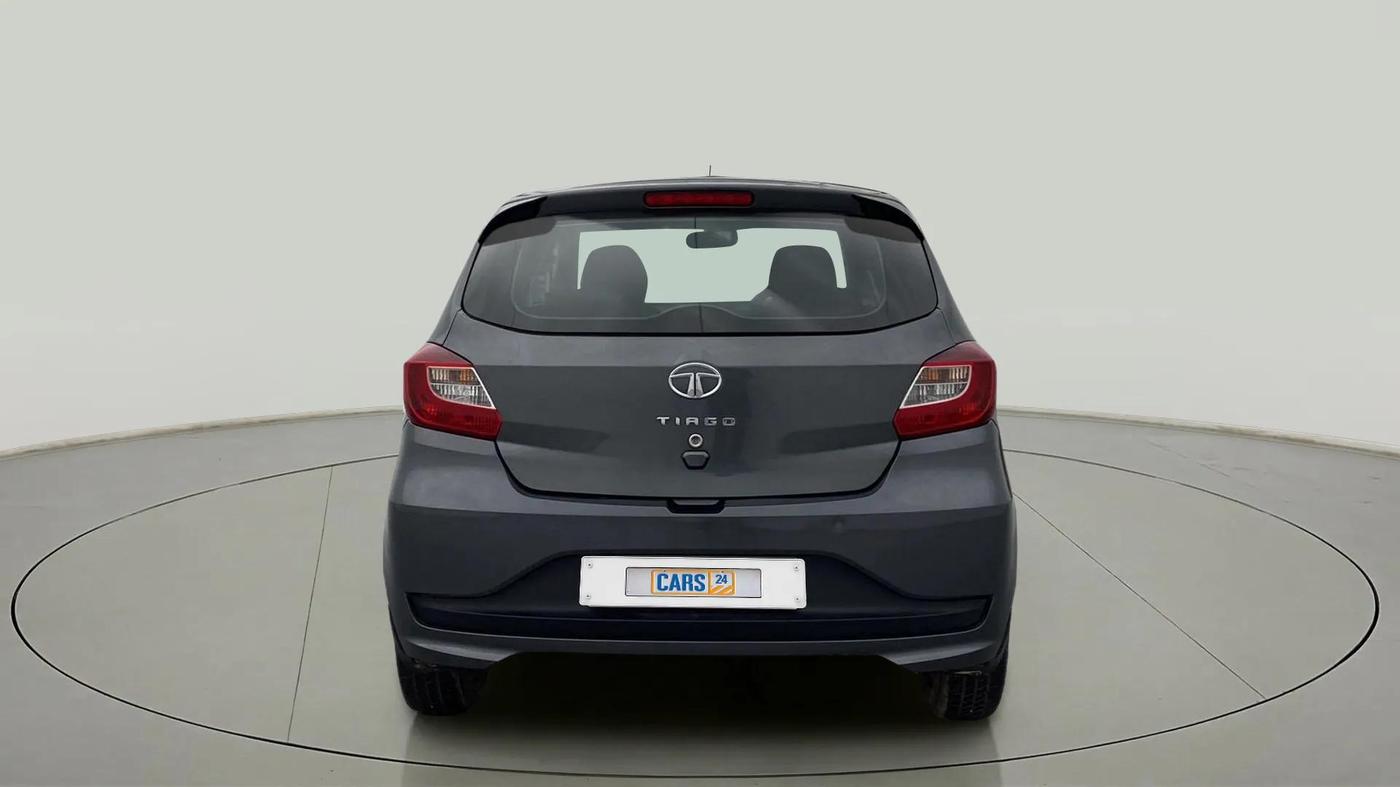 2023 Tata Tiago XT (O) PETROL, Petrol, Manual, 18,005 km, Back/Rear