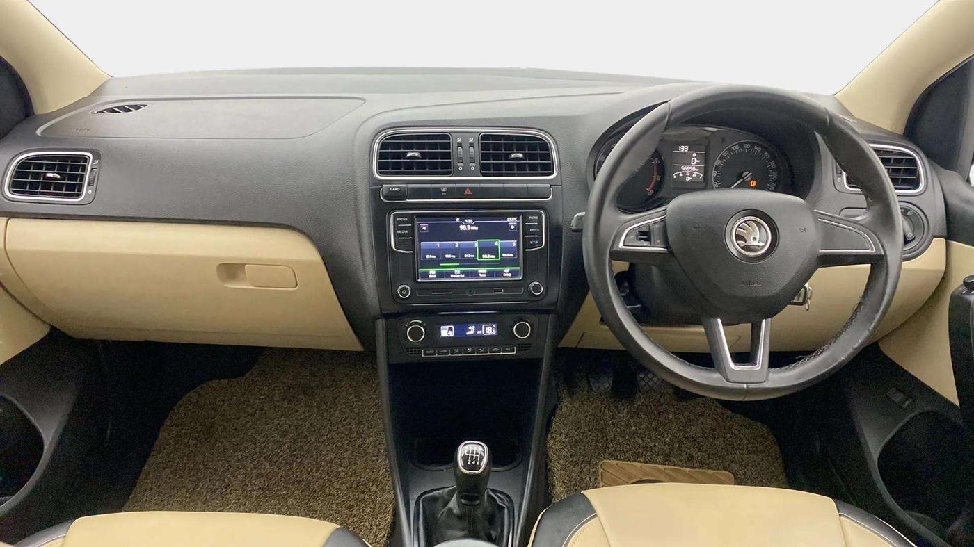 2020 Skoda Rapid 1.0 AMBITION TSI MT, Petrol, Manual, 57,010 km, Dashboard
