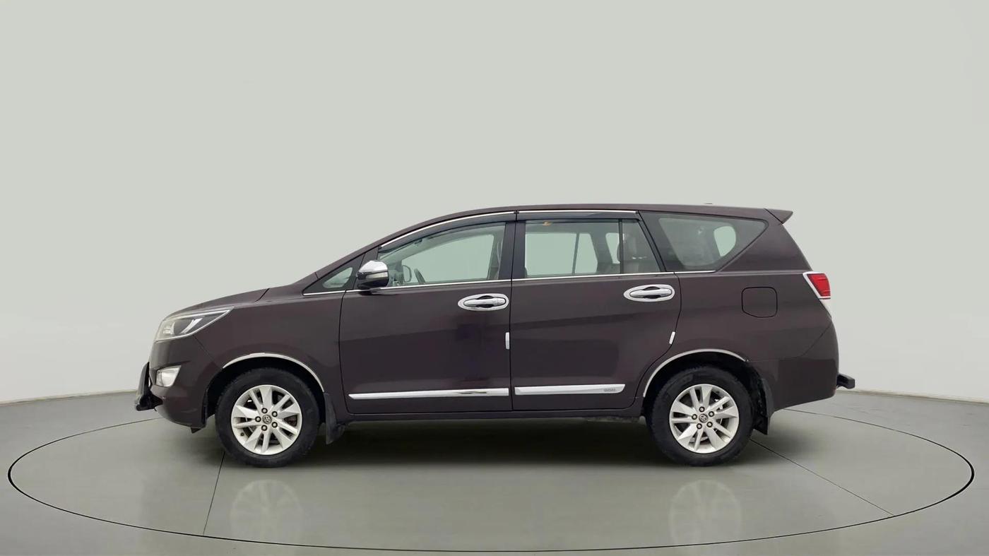 2017 Toyota Innova Crysta 2.8 ZX AT 7 STR, Diesel, Automatic, 42,037 km, Left Side