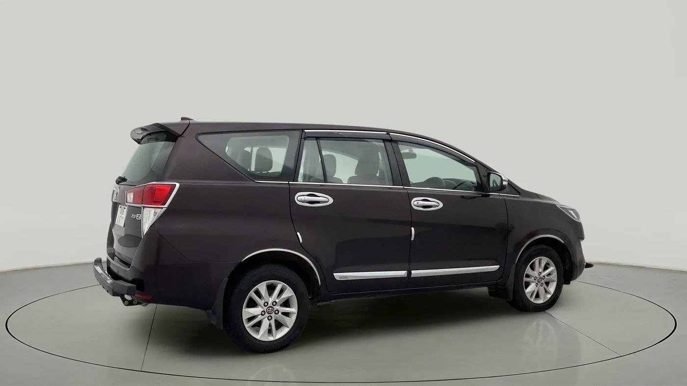 2017 Toyota Innova Crysta 2.8 ZX AT 7 STR, Diesel, Automatic, 42,037 km, Right Back Diagonal