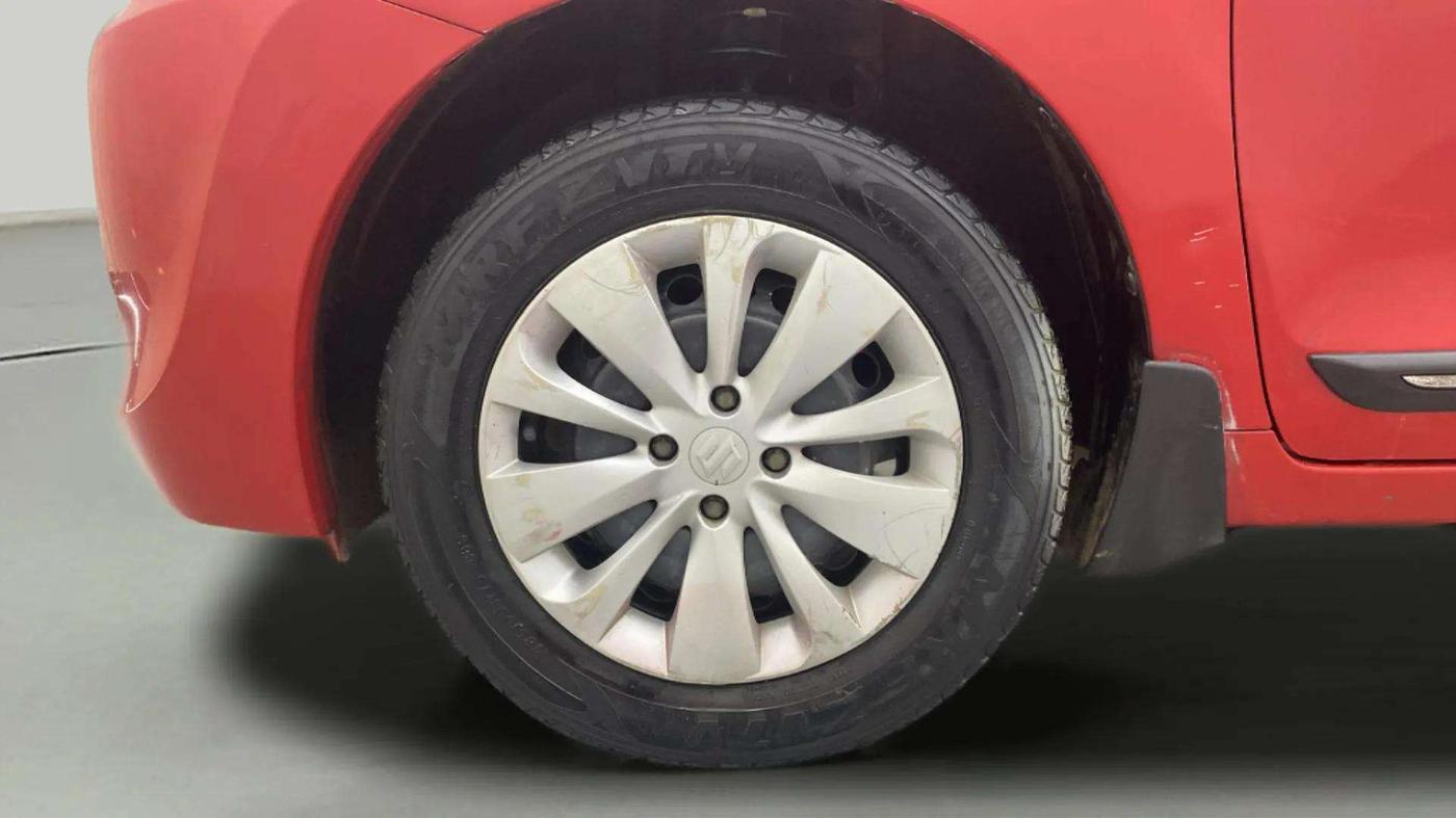 2016 Maruti Baleno DELTA PETROL 1.2, Petrol, Manual, 53,810 km, Left Front Wheel