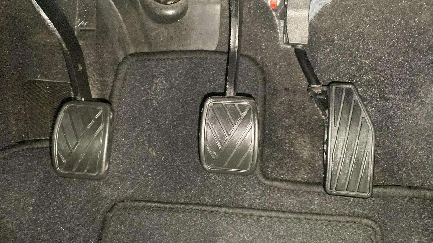 2016 Maruti Baleno DELTA PETROL 1.2, Petrol, Manual, 53,810 km, Pedals