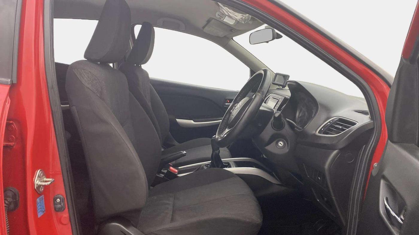 2016 Maruti Baleno DELTA PETROL 1.2, Petrol, Manual, 53,810 km, Right Side Front Door Cabin