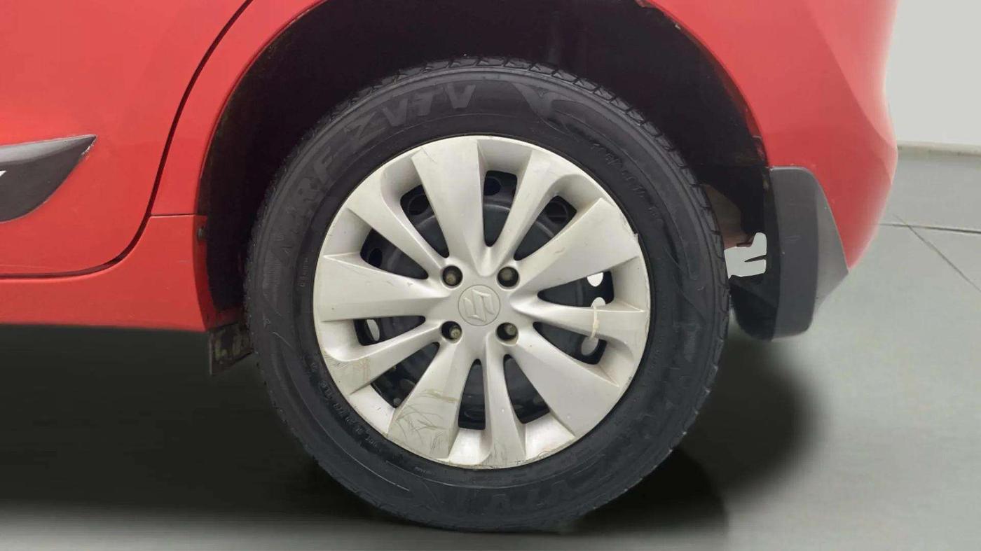 2016 Maruti Baleno DELTA PETROL 1.2, Petrol, Manual, 53,810 km, Left Rear Wheel