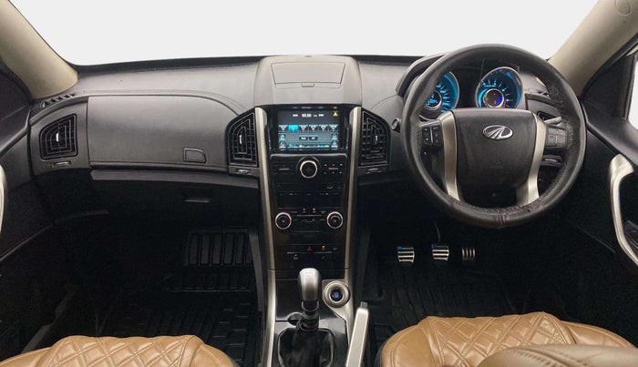 2021 Mahindra XUV500 W11, Diesel, Manual, 65,959 km, Dashboard