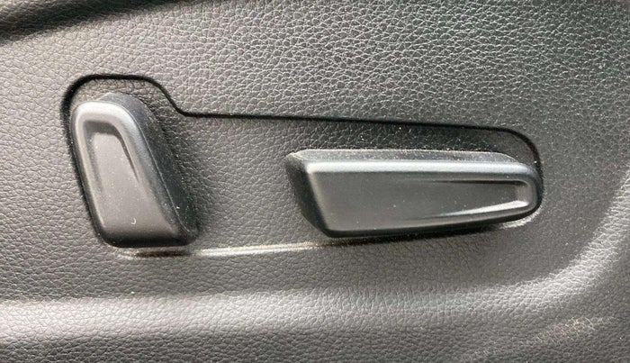 2020 KIA SELTOS GTX PLUS DCT 1.4 PETROL, Petrol, Automatic, 40,784 km, Driver Side Adjustment Panel