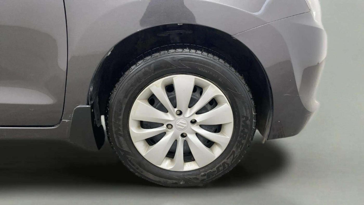 2018 Maruti Baleno DELTA PETROL 1.2, Petrol, Manual, 12,884 km, Right Front Wheel