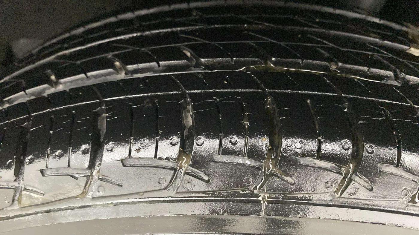 2018 Maruti Baleno DELTA PETROL 1.2, Petrol, Manual, 12,884 km, Left Rear Tyre Tread